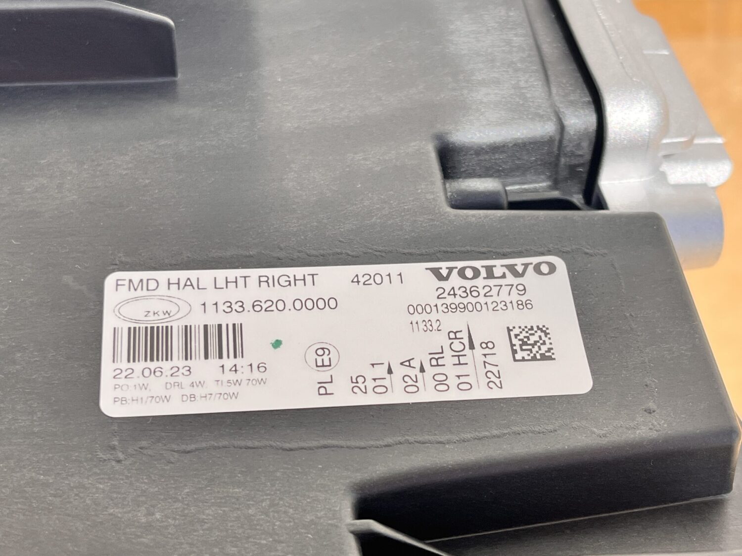 NEUE OE HALOGEN SCHEINWERFER H7 VOLVO FM FM5 LKW FMX 2020 - 23752779 , 24362779