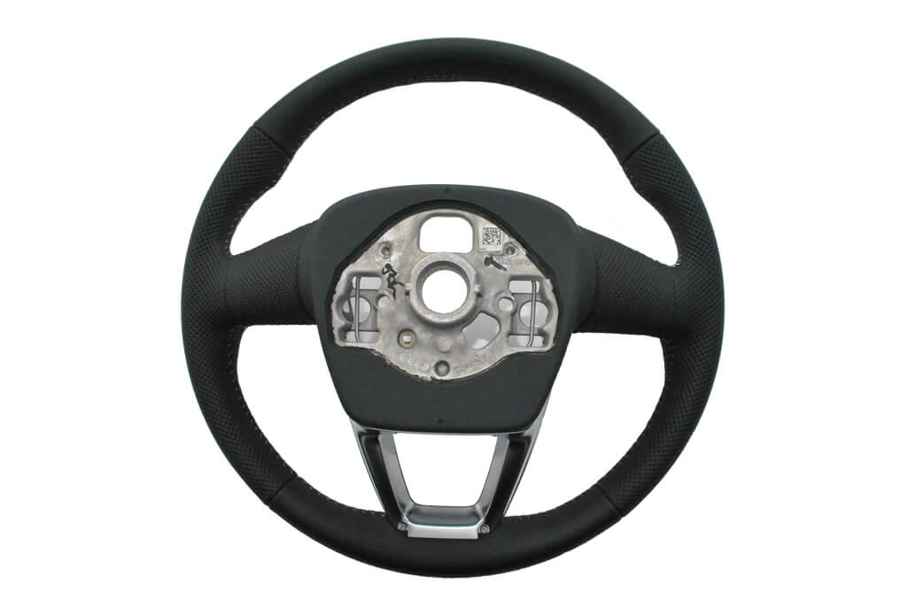 NOVÝ OE VOLANT ČERNÝ KOŽENÝ MULTIFUNKČNÍ AUDI Q3 83A419091H