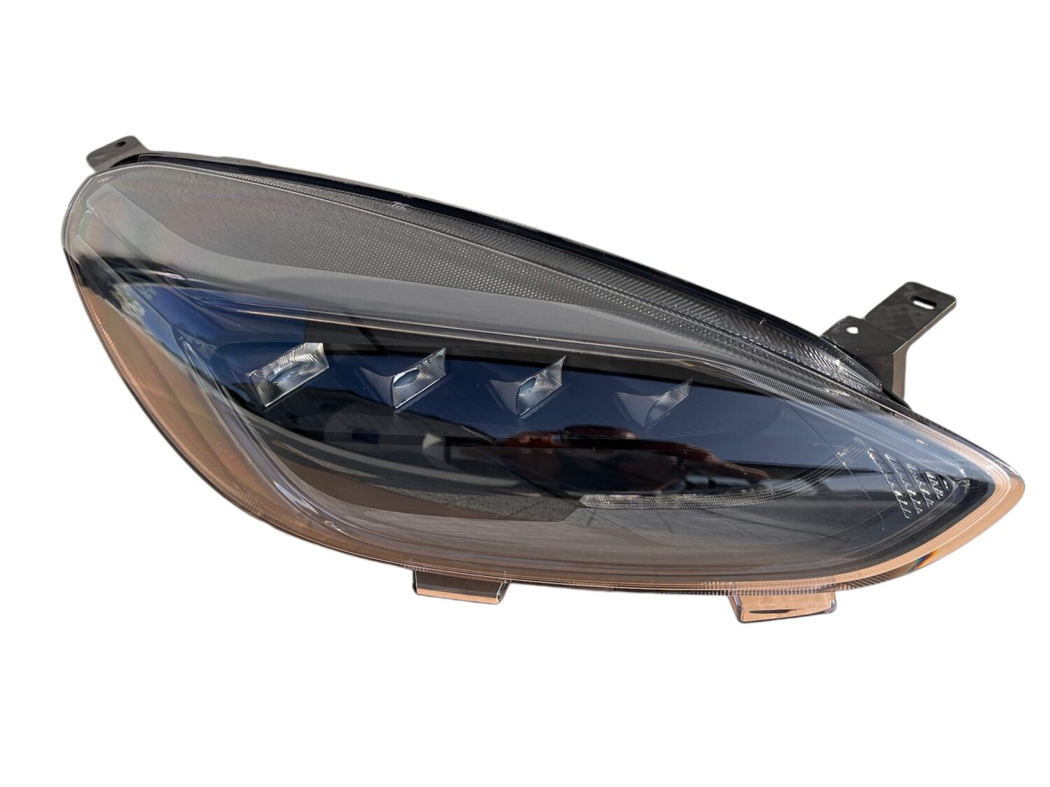 Reflektor LED czarny do FORD H1BB13E014CE