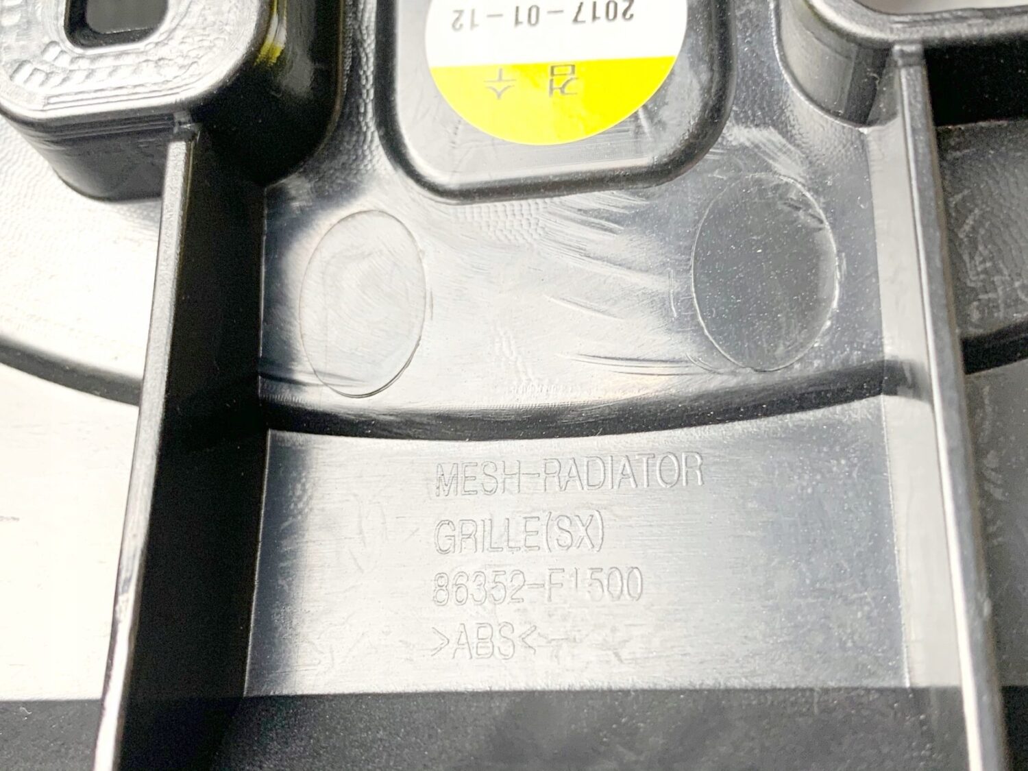 NUOVO OE GRIGLIA ANTERIORE MANICHINO KIA SPORTAGE IV GT 86352-F1500
