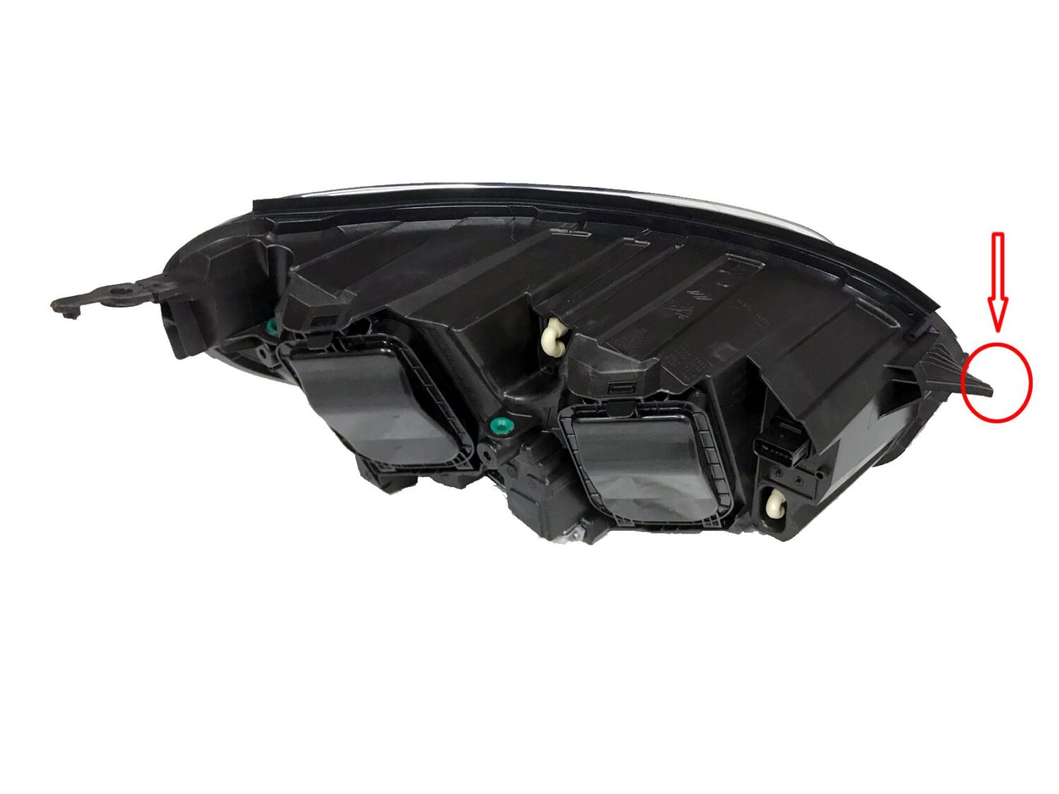 NOWY ORYGINALNY BIXENON REFLEKTOR KOMPLETNY LEWA STRONA PEUGEOT TRAVELLER 9808235780-00