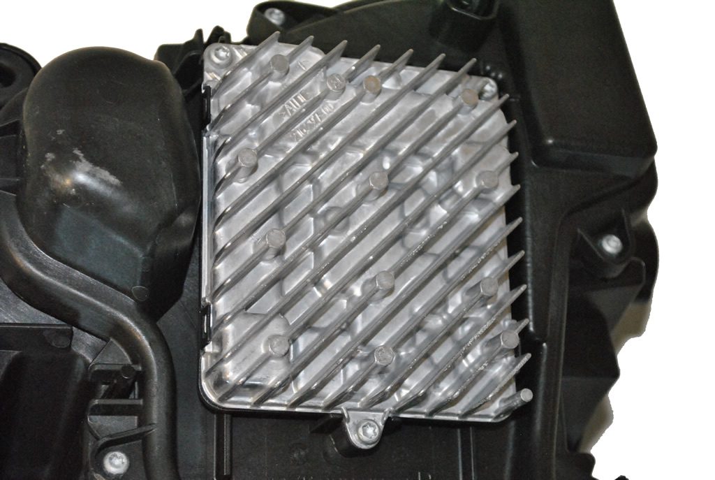 Nowy Oryginalny Reflektor Full Led Prawa Strona Audi  Q8 4M8941034B