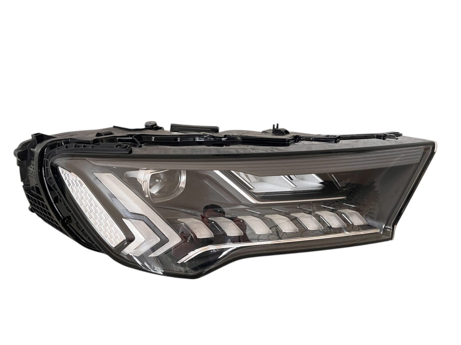 NOUVEAU OE PHARE MATRIX LED CÔTÉ DROIT AUDI Q7 SQ7 4MB 4MG 2016 - 4M0941040A