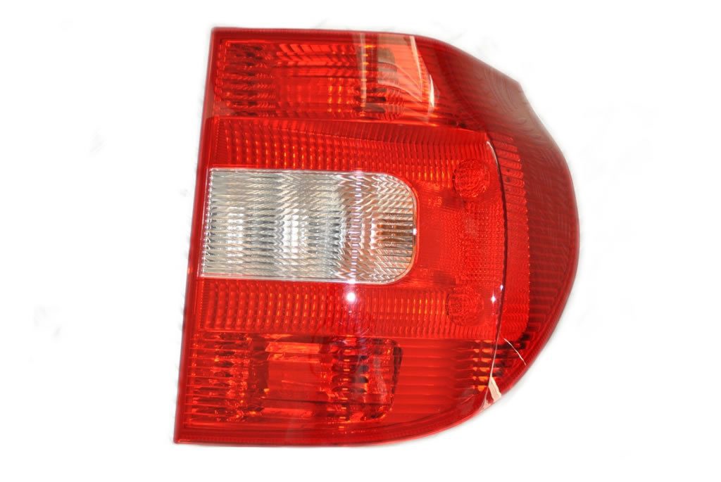 2X NUOVO KIT LAMPADA POSTERIORE OE SKODA YETI 5L0945096 5L0945095