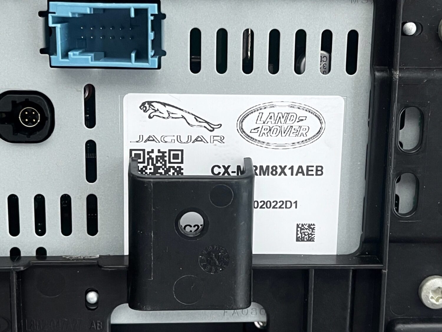 NOUVEAU MONITEUR DE NAVIGATION OE LAND ROVER DEFENDER 2020 L8B2-19C279-AC CX-MRM8X1AEB