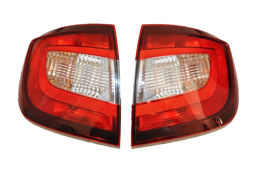 2x Lampa Tylna Skoda Rapid Spaceback 2014-2019 5JH945096