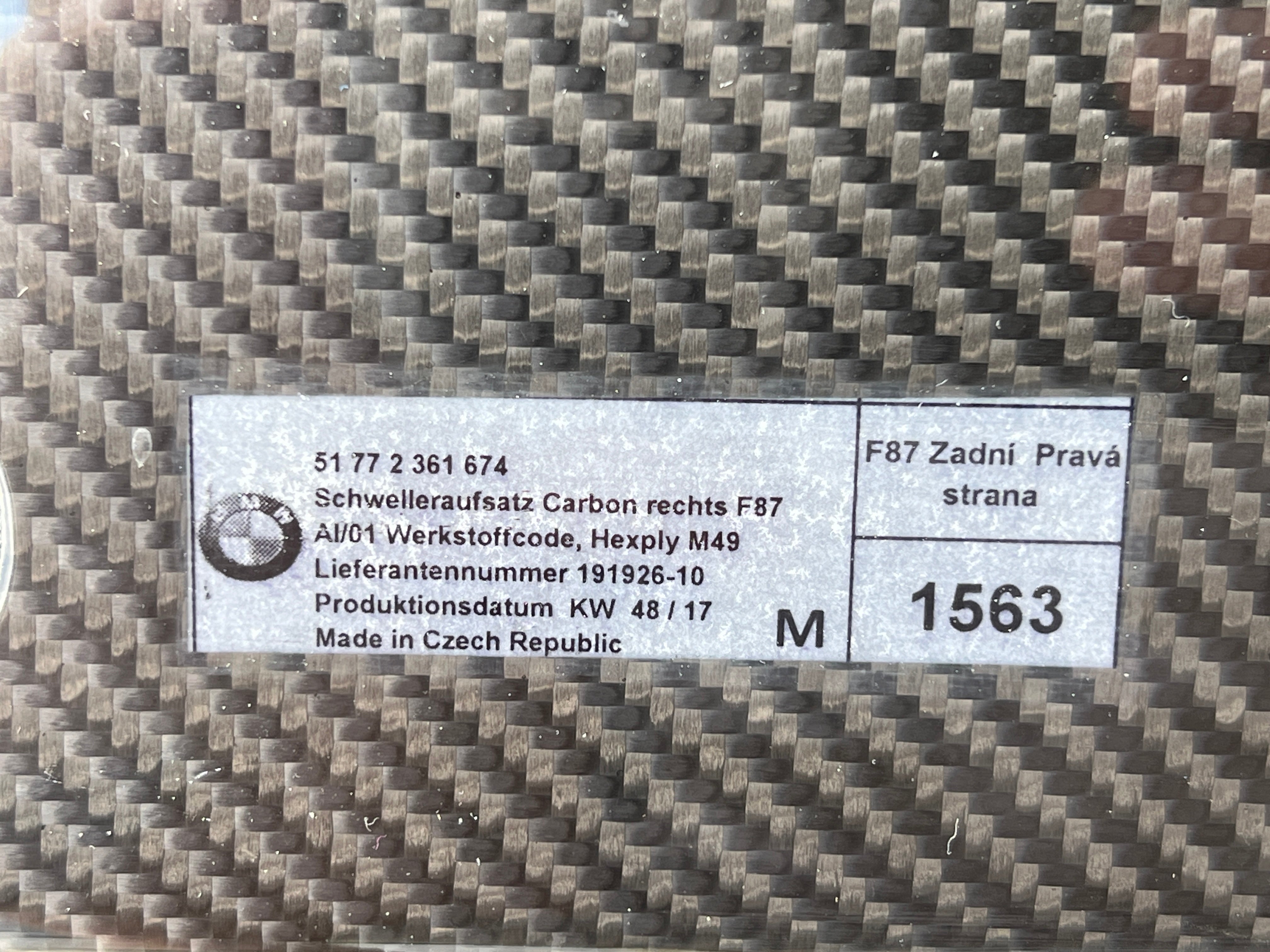 NEW ORIGINAL CARBON SILL COVER RIGHT SIDE Attachment BMW M-PERFORMANCE M2 F22 F87 LCI 2018- 51772361674