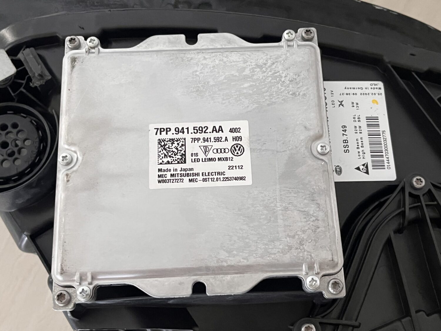 NEUE OE MATRIX LED SCHEINWERFER LINKE SEITE PORSCHE CAYENNE 9YA 2019 - 9Y0941035K