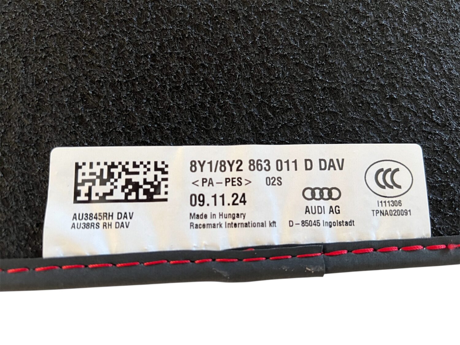 4X NOVÁ SADA ORIGINÁLNÍCH PODLAHOVÝCH KOBERCŮ RS PRO AUDI A3 Sportback 8Y 8V RS3 2013 - 8Y1863011D
