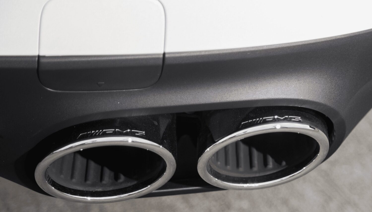 2X NOUVEAU EMBOUT D'ECHAPPEMENT MERCEDES A45 S AMG W177 GT53 W290 GLA CLA GLE53 W167 GT 53 A0004901300 A0004901400