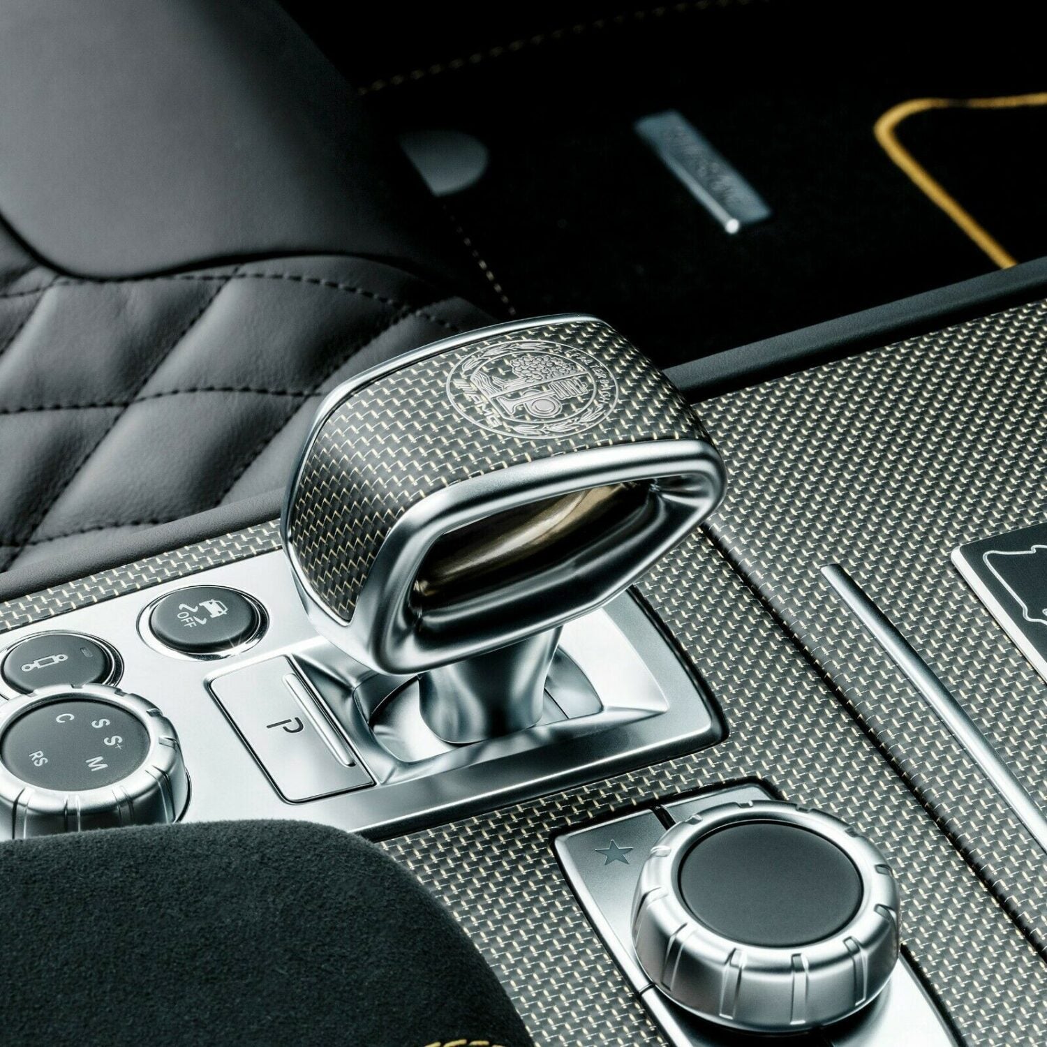 AMG GAŁKA BIEGÓW SPECJALNA EDYCJA ALUMINIUM / CARBON SKÓRA SHIFT KNOB GEAR SHIFTER MERCEDES CLA CLS GLA SLS SL A2182600240